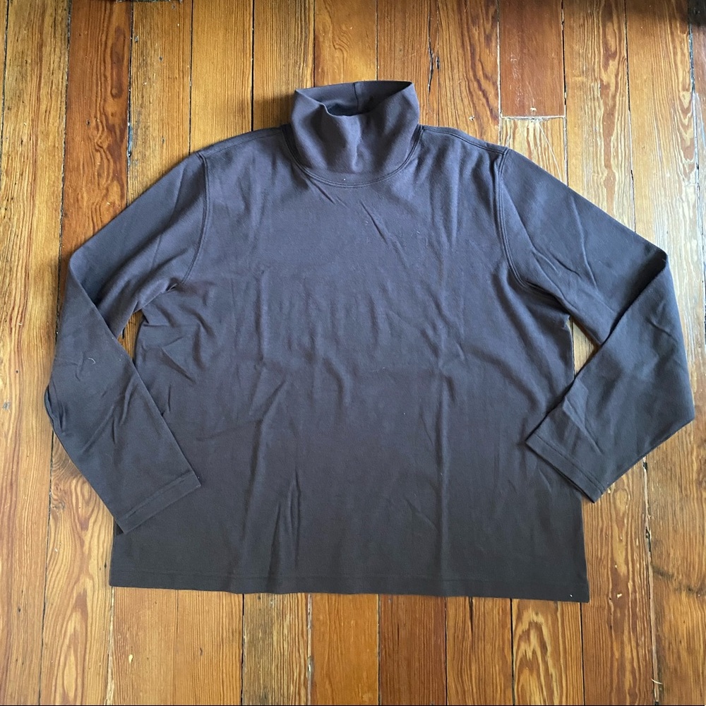 Bundle 5/$15 🛍 Vintage brown turtleneck